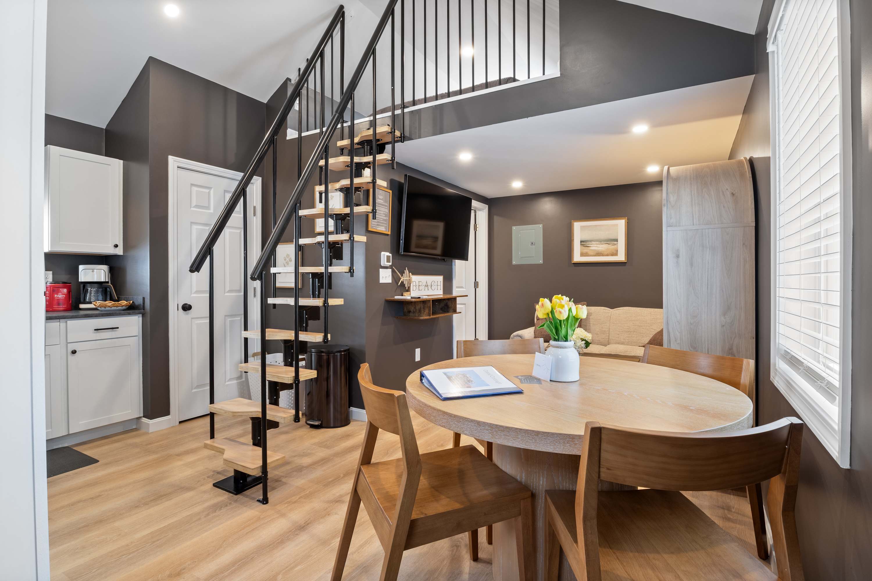 Coral Cottage - Tiny Home at Hampton Beach